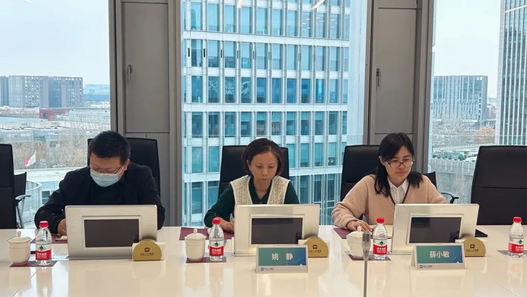 亦庄suncitygroup集团举办“学思想·重实践·建新功”优秀员工座谈会